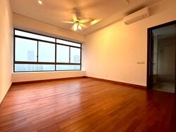 Latitude (D10), Condominium #607375541